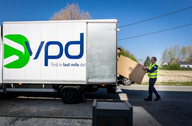 Two-man delivery